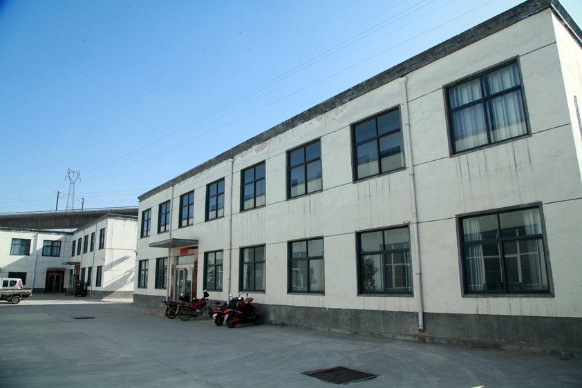 方銳機(jī)械廠區(qū)一角